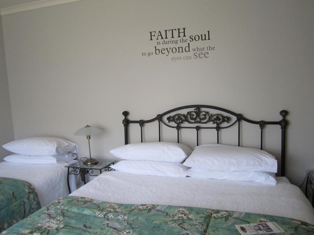 Be My Guest Bed & Breakfast New Plymouth Habitación foto